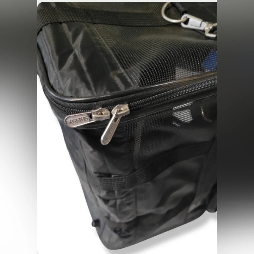 🐾✈️ Sherpa Original Deluxe Pet Carrier Large Black Jet-Set Ready & Pre-approved